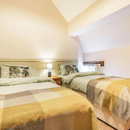 Holiday home Meadowsweet *