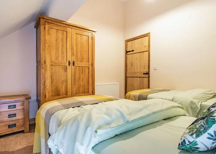 Meadowsweet * ويتبي