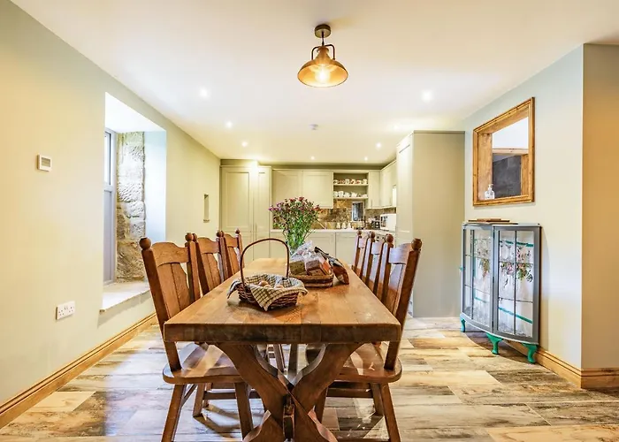 Meadowsweet וויטבי